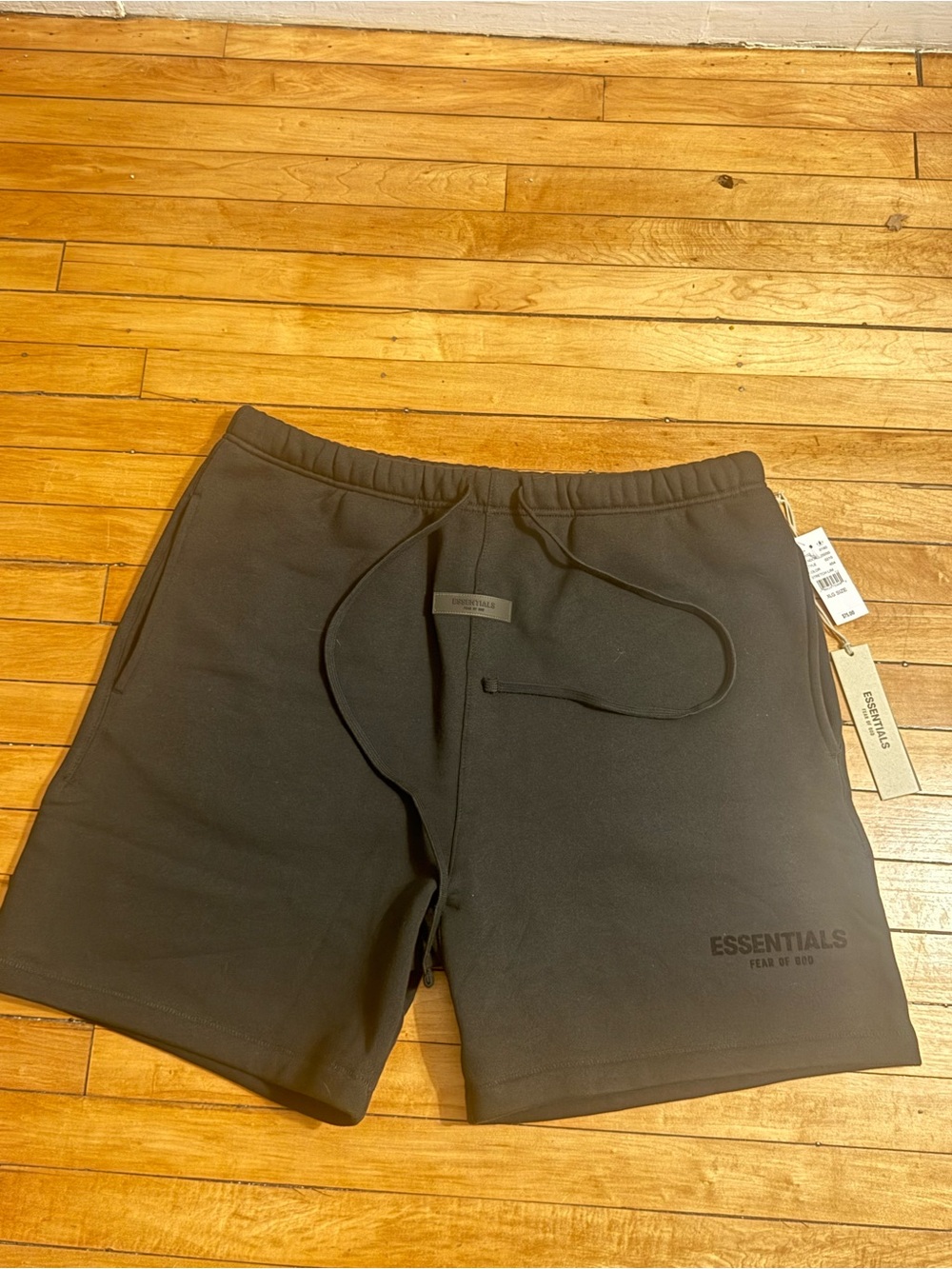 Fear of God Essentials Black Stretch Limo Sweat Shorts Men’s XL New With Tags